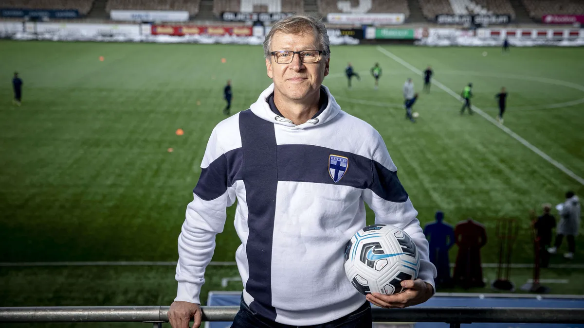 Tunnemme pelaajien kanssa toisemme hyvin, sanoo miesten jalkapallomaajoukkueen päävalmentaja Markku Kanerva.