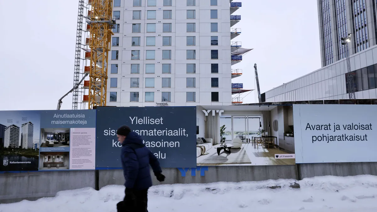 Konkurssien riivaama ala katkerana: Poliitikot pahensivat lamaa