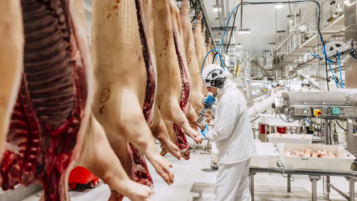 Atrian pomolta kova tieto hintojen noususta