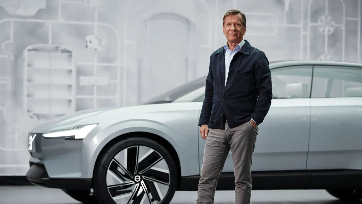 Volvo Cars irtisanoo pelkästään Ruotsissa tuhat työntekijää