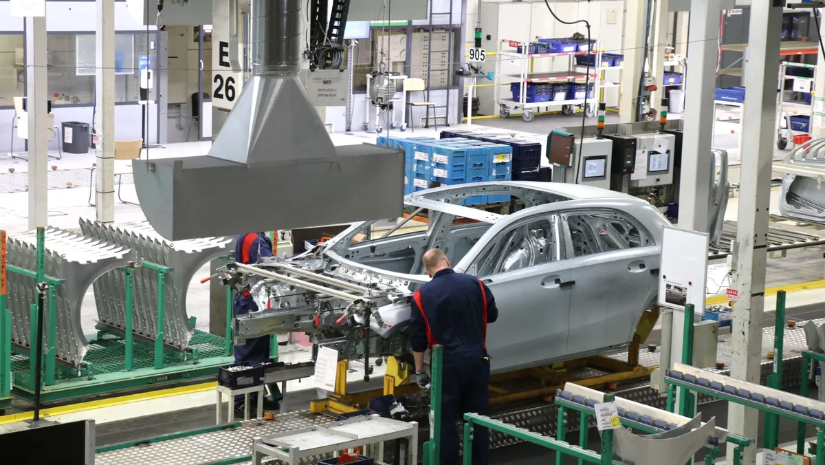 Uudenkaupungin autotehdas alkaa valmistaa linja-autoja