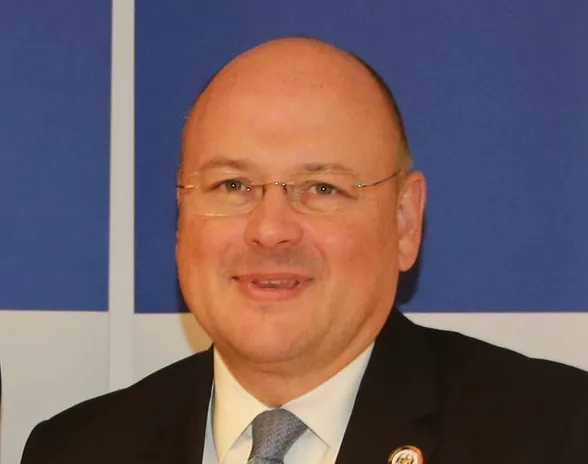Saksan valtion kyberturvallisuusjohtaja Arne Schönbohm erotettiin. Kuva vuodelta 2016.