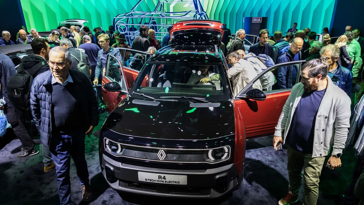 Euroopan autokauppa myötätuulessa – Piristysruiskeena sähköautot