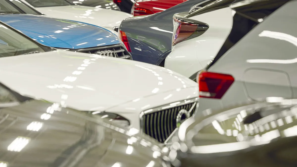 Autokaupan ykköstykki povaa alalle yrityskauppoja – Yksi autobisnes muuttuu pian täysin