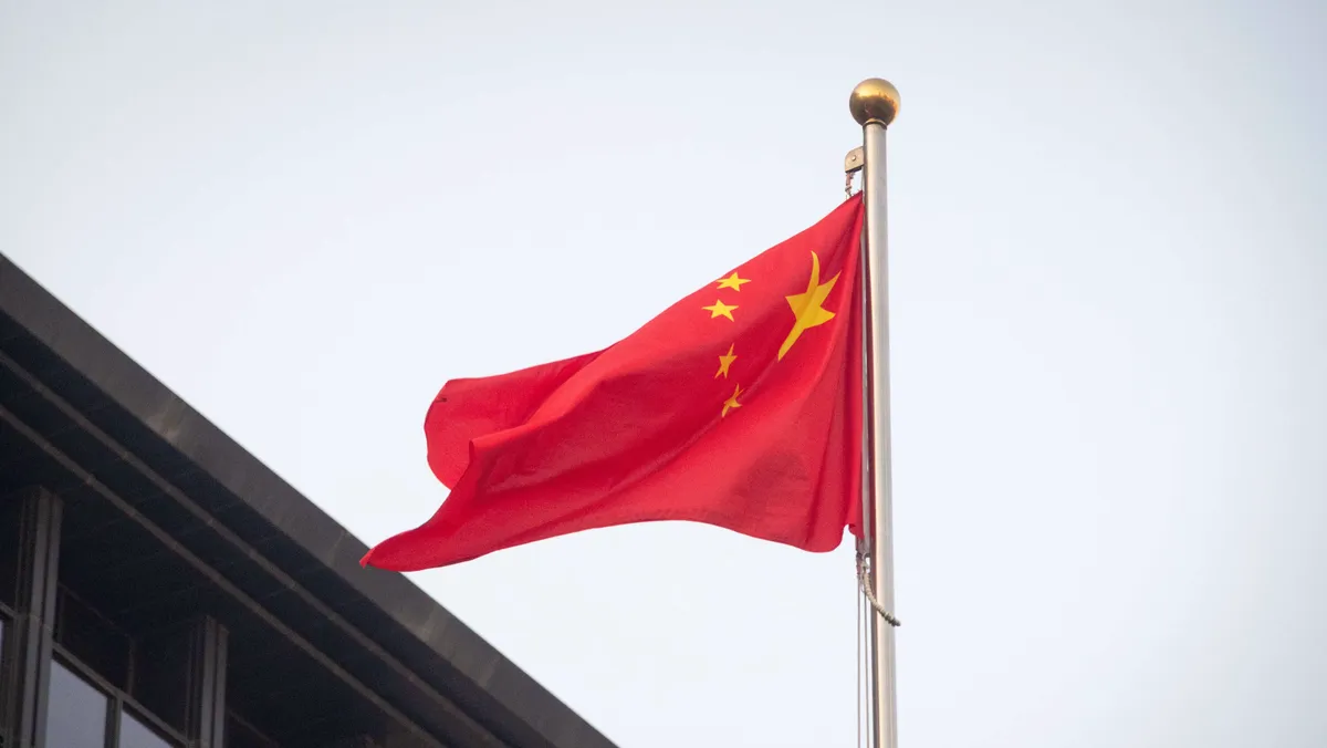 Teollisuutta uhkaa sokki