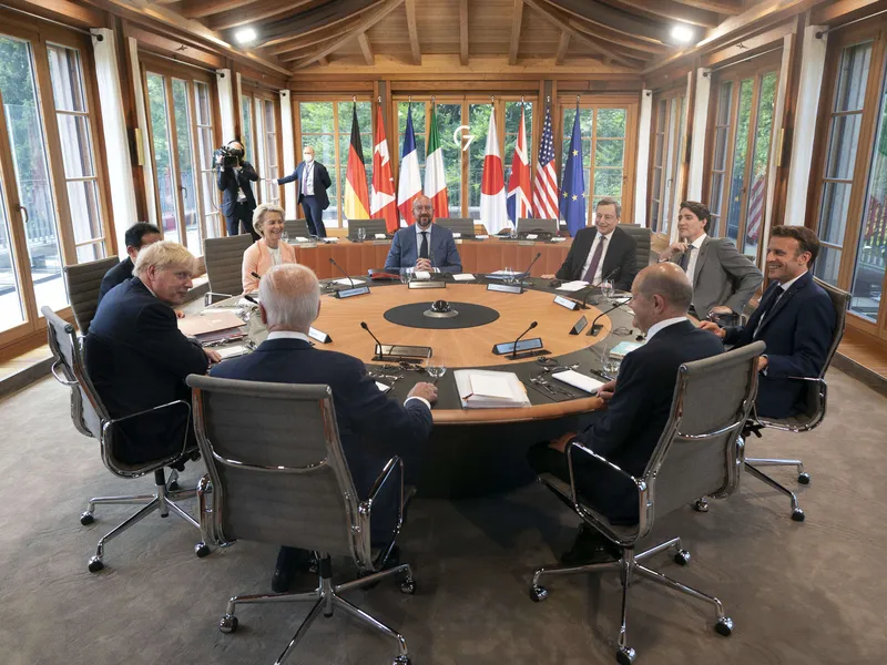 G7-maat pitävät huippukokousta Saksan Elmaussa. Myös EU osallistuu kokoukseen.