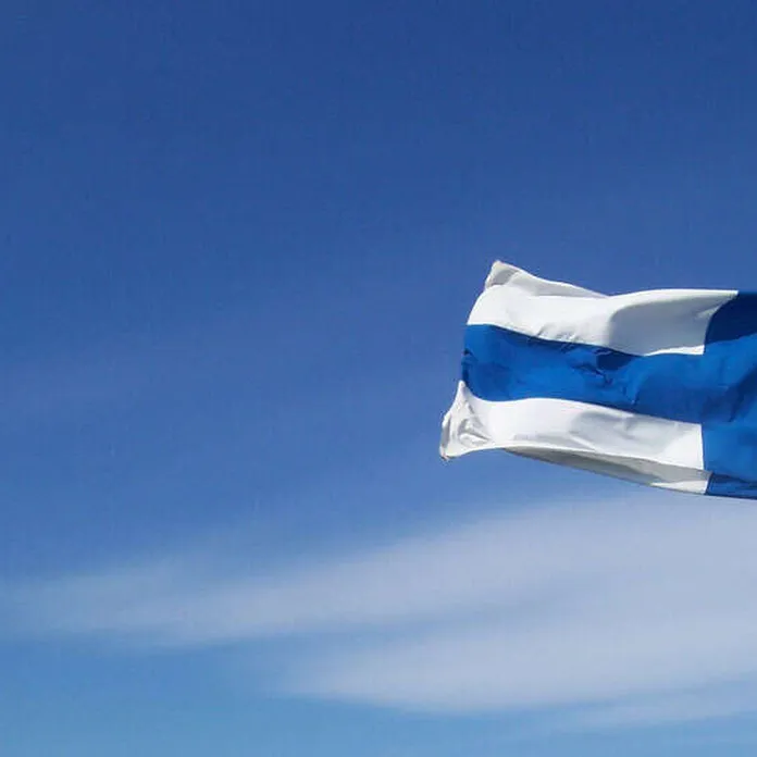 Ministeriöltä uusi Suomi 100 -ohje: Lippu salkoon jo . – ”Verraton tapa  iloita itsenäisyydestä” | Uusi Suomi