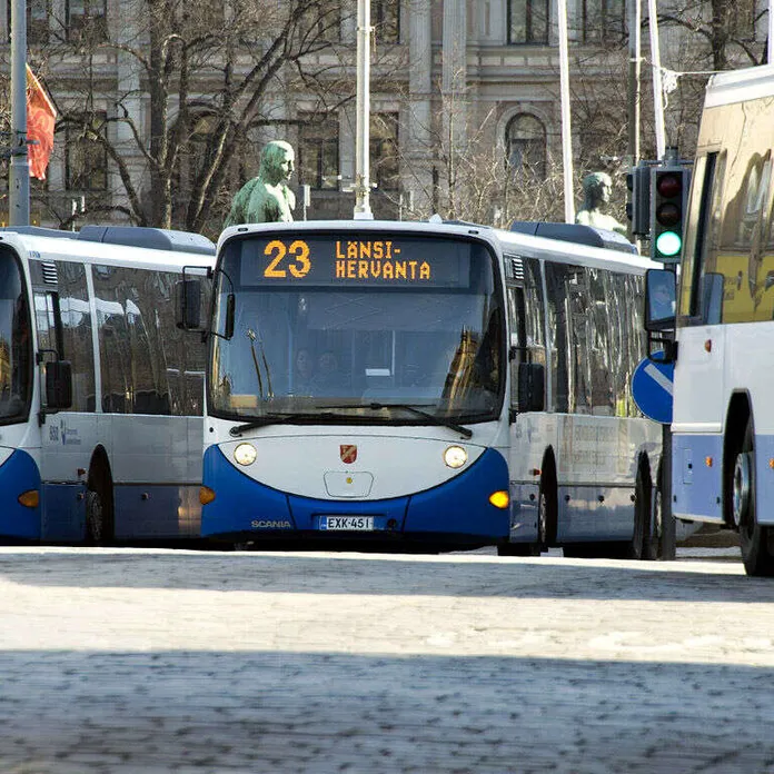 Yle: Tampere tilaa sähköbussit Puolasta | Kauppalehti