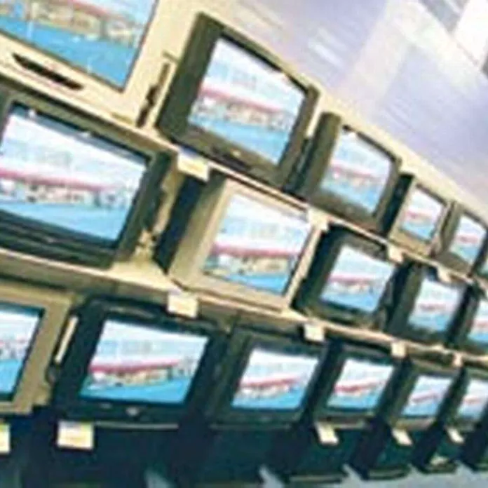 Valtion On Pakko Lykata Analogisen Tv Verkon Sulkemista Tekniikkatalous