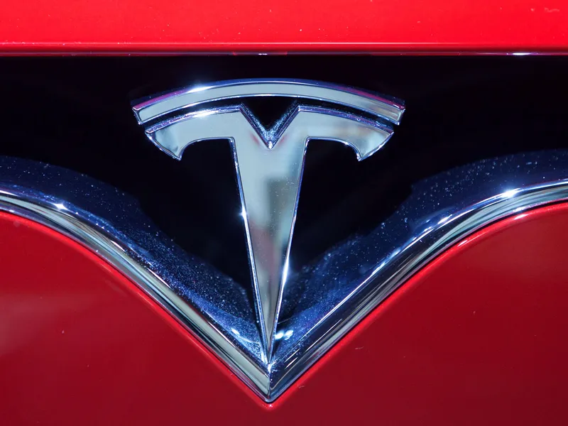 Tesla tavoittelee uuden akkuteknologian turvin jopa 20 miljoonan auton vuosimyyntiä vuosikymmenen lopuille tultaessa.