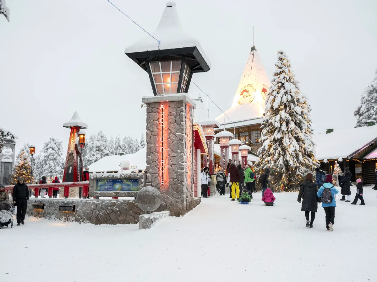 joulupukki-tekee-miljoonatilin-napapiirin-joulukohteissa-on-nyt