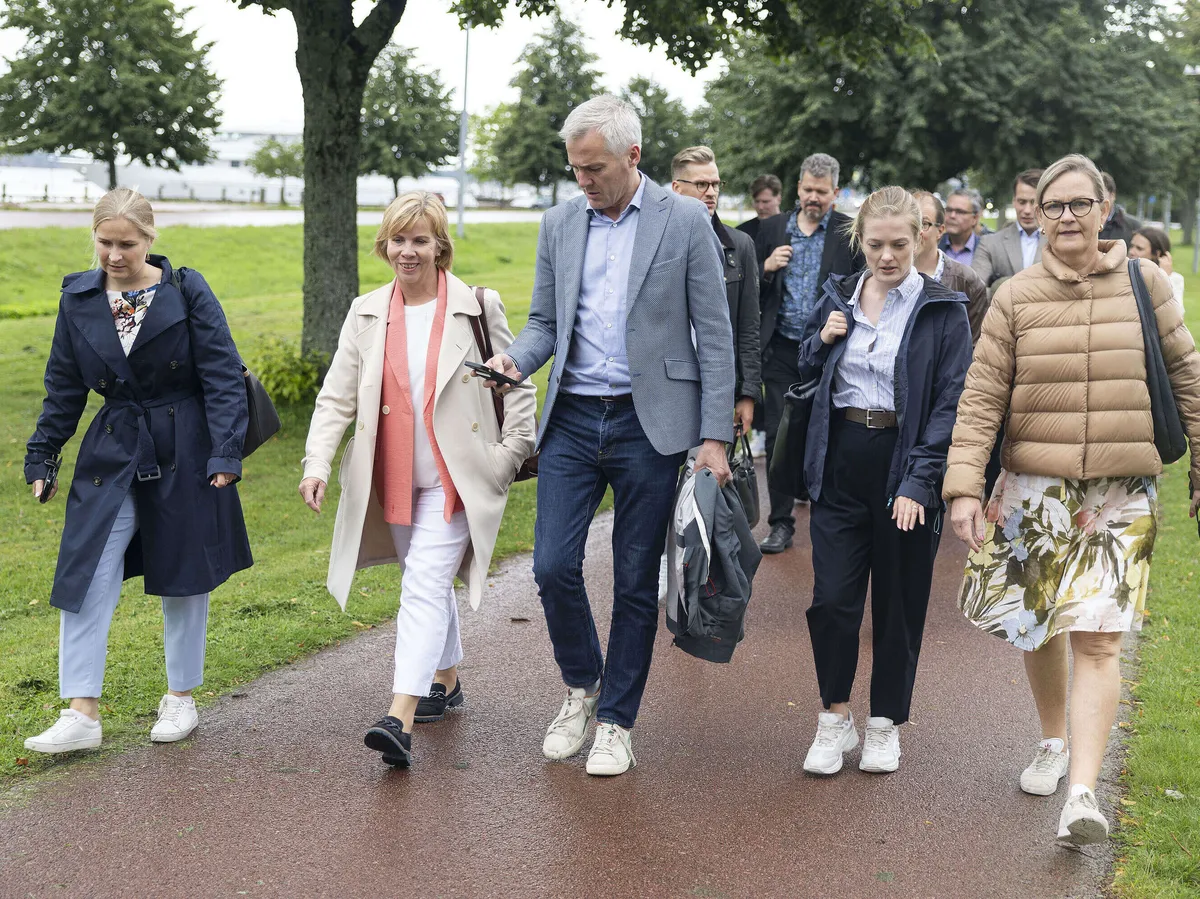 RKP:lta Ei Vieläkään Vahvistusta Petteri Orpolle, ”osa Ryhmästä ...