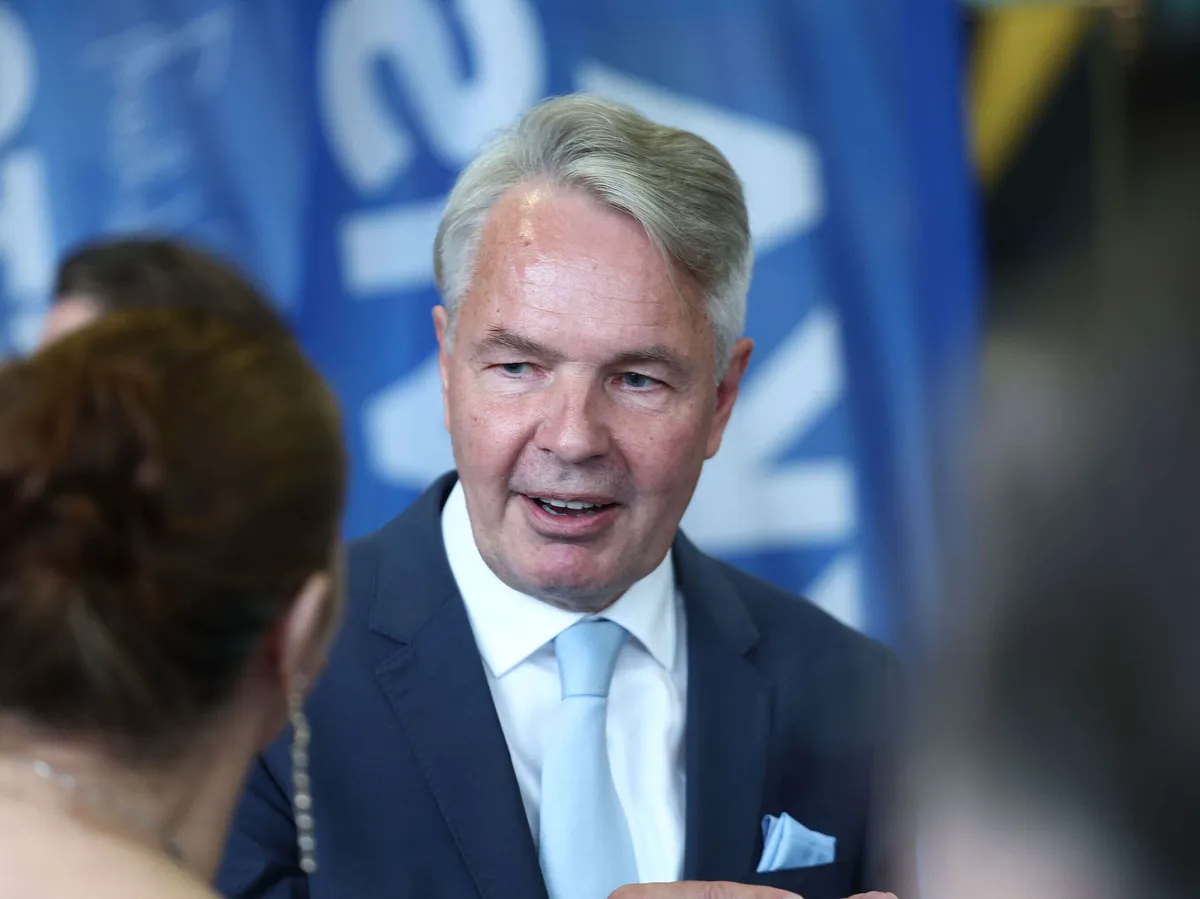 pekka-haavisto-paljasti-mittavan-kannattajakorttipotin-tueksi