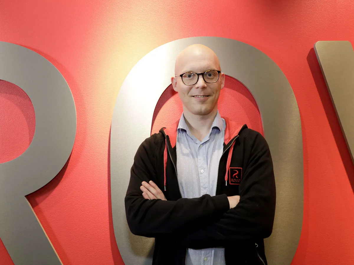Rovion Kasvu J i Taakse Mutta Kannattavuus On Hyv Ja Osakkeen 