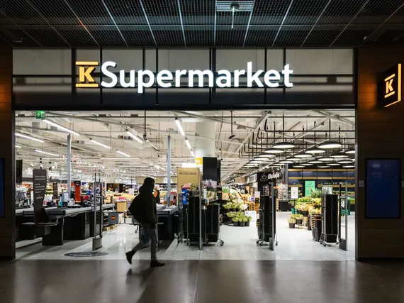 K-kauppojen kalleus iskee Keskoon, liikevoiton lasku yllätti – ”Kuluttajat  ovat vaihtaneet halvempiin kauppoihin” | Kauppalehti