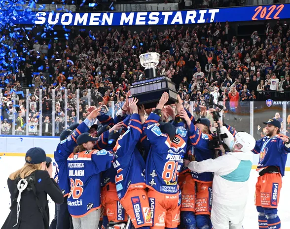 Tappara vei Suomen mestaruuden keväällä 2022.