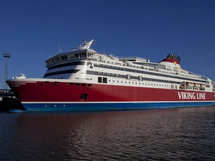 Viking Line rekisteröi Tallinnan-reittiä liikennöivän Viking XPRS:n Suomeen  | Kauppalehti