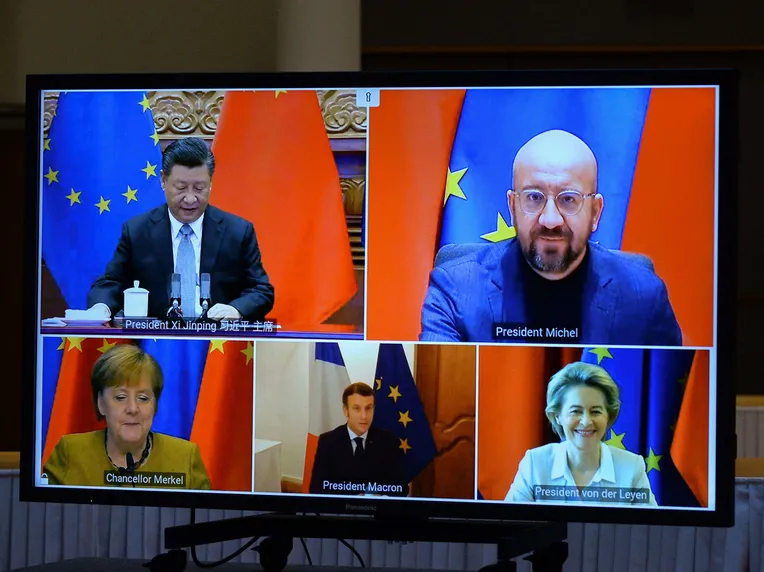 EU:n ja Kiinan johto tapasi joulukuussa videoyhteyden välityksellä.