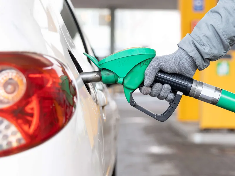 Autoala arvioi viime marraskuussa pumppuhintojen nousevan jopa 25–55 sentillä, jos  jakeluvelvoite kasvaa, kuten on suunniteltu.