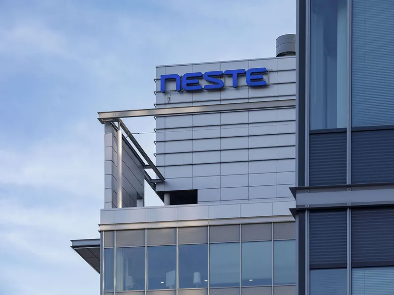 Valtio haluaa Nesteen osakkeet takaisin Ilmastorahastolta.
