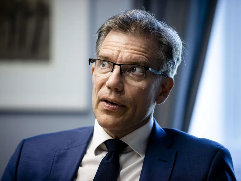 Suomi on energiakriisin aikana esittänyt sähkön teknisen hintakaton alentamista ja toivoo sen sisällyttämistä EU-ehdotuksiin, kertoo ylijohtaja Riku Huttunen työ- ja elinkeinoministeriöstä.