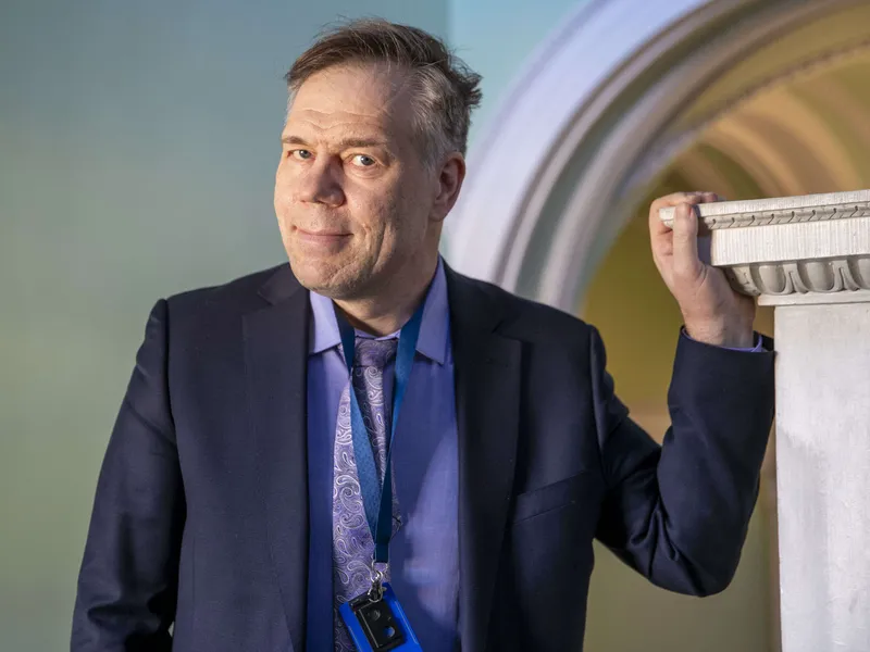 VM:n kansliapäällikkö Juha Majanen on yksi VR:n tapaamisohjeman kohdehenkilöistä. VR on tilannut Majasesta henkilöprofiilin lobbausyhtiö Milttonilta.