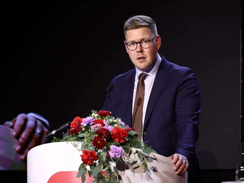 Antti Lindtman piti sunnuntaina SDP:n puoluekokouksessa ensimmäisen linjapuheensa puolueen puheenjohtajana.