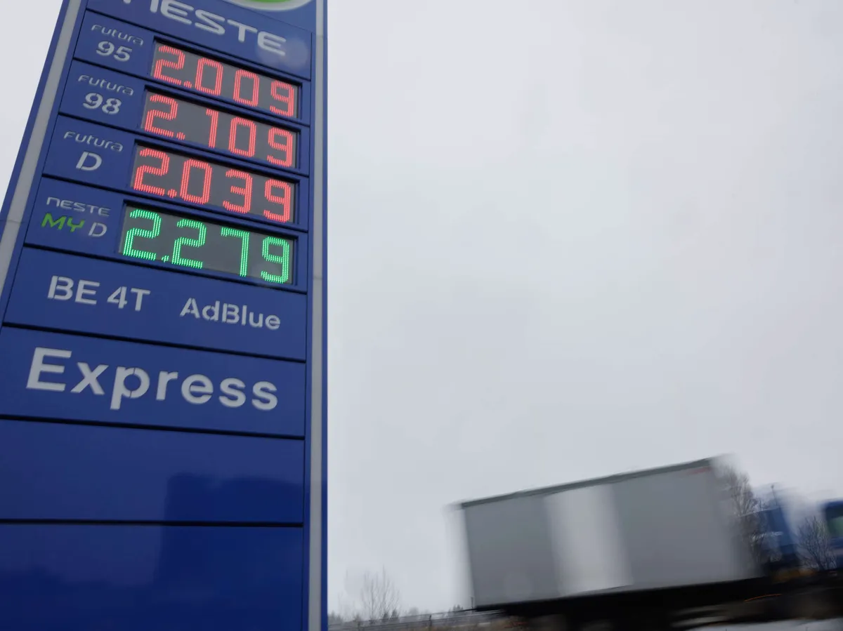 As Strikes Persist, Gasoline Prices Continue to Rise: Expert Analysis