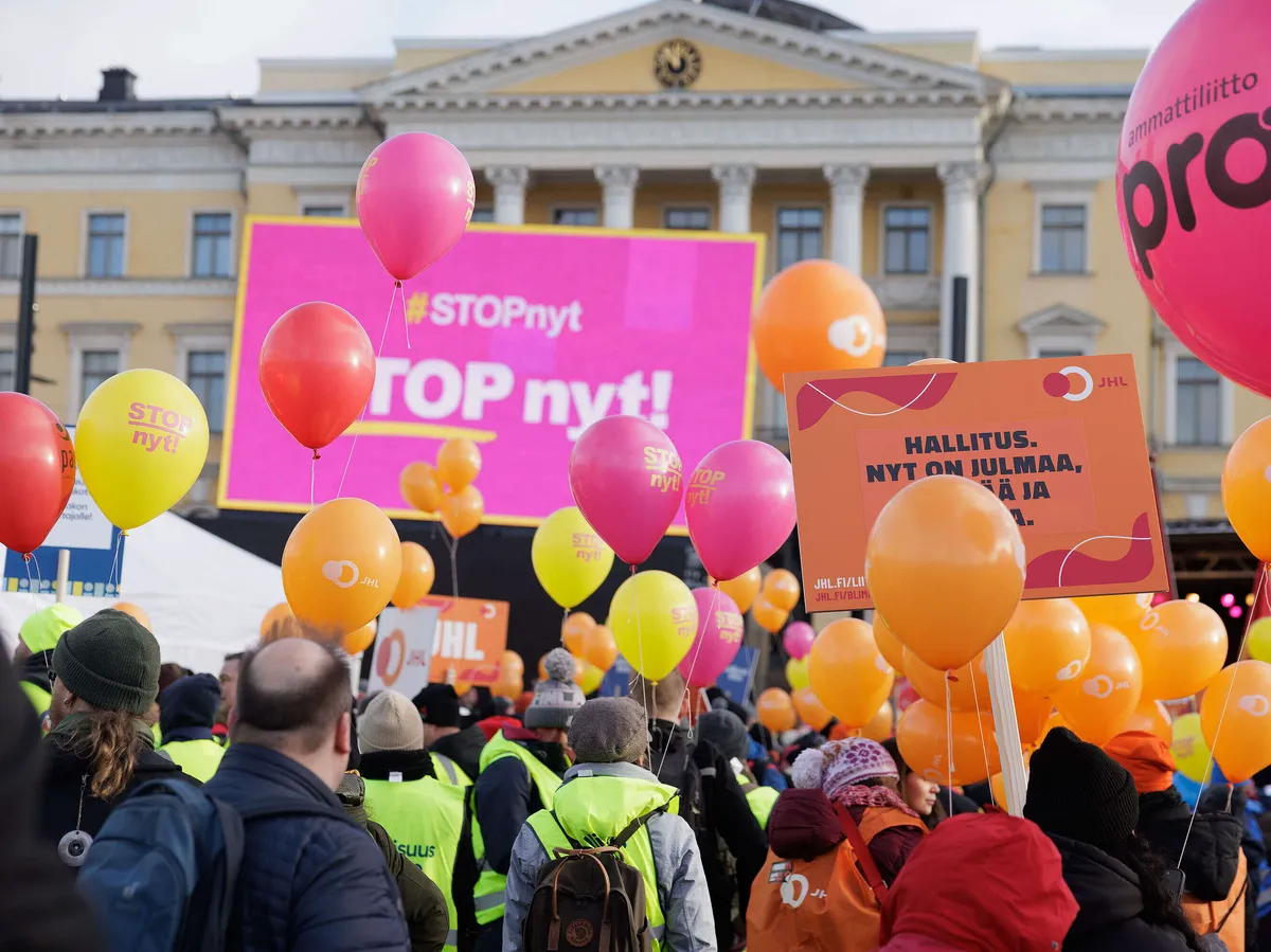 poliittiset-lakot-eiv-t-ole-demokratiaa-kauppalehti