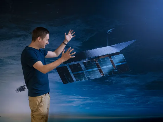 Visionäärisen Iceyen kaksikko palkittiin – Perustaja uskoo Kuuhun syntyvän teollisuutta ja ihminen matkaa Marsiin