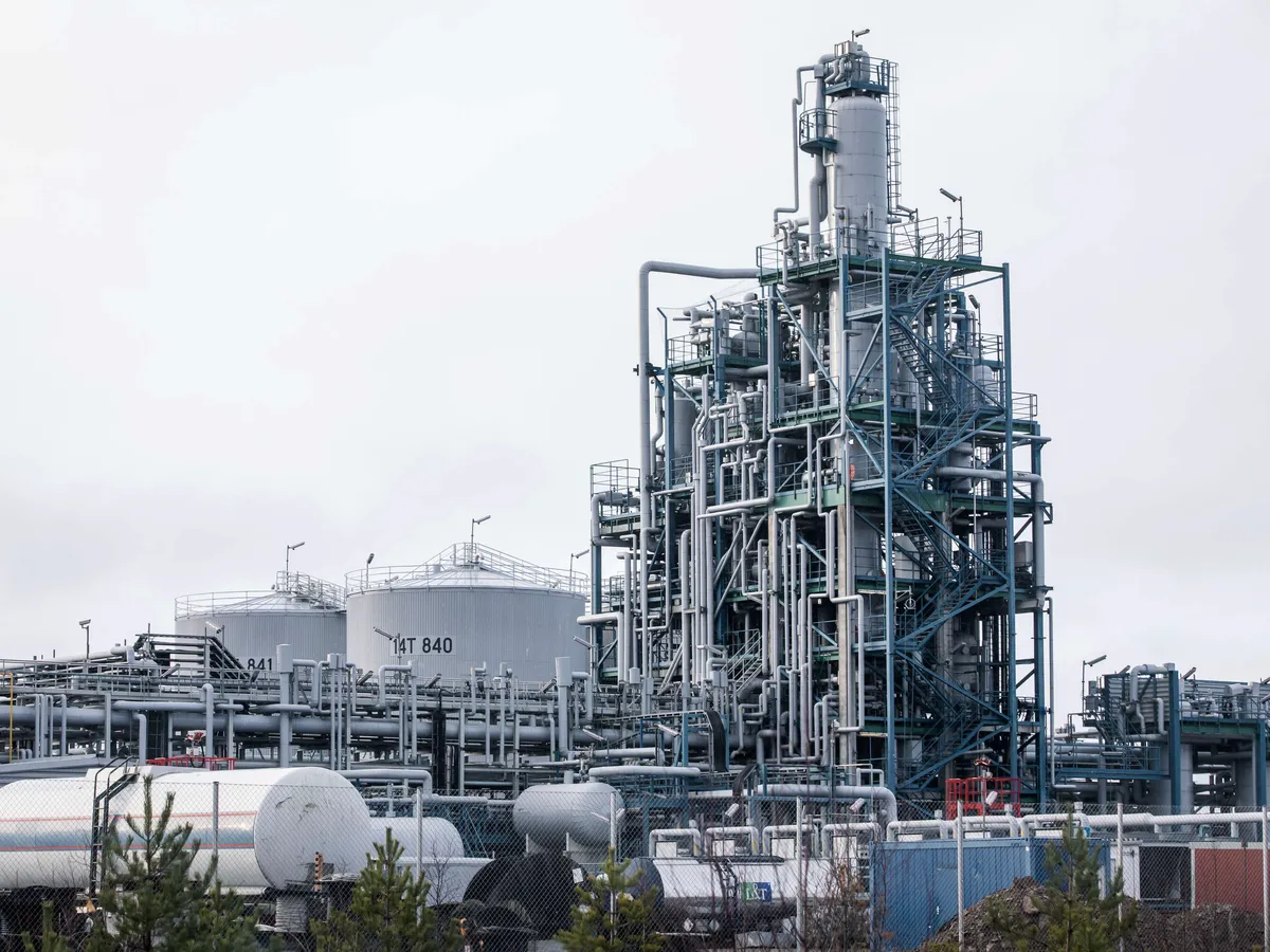 Fransa önemli bir işlemle Fin petrol sahası rafinerisini satın aldı