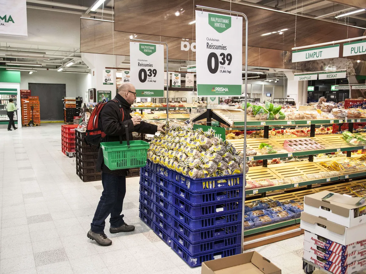S-ryhmä jatkaa ruuan hinnanalennuksia – Taulukko kertoo, miten paljon  suosikkituotteiden hinnat laskivat | Kauppalehti