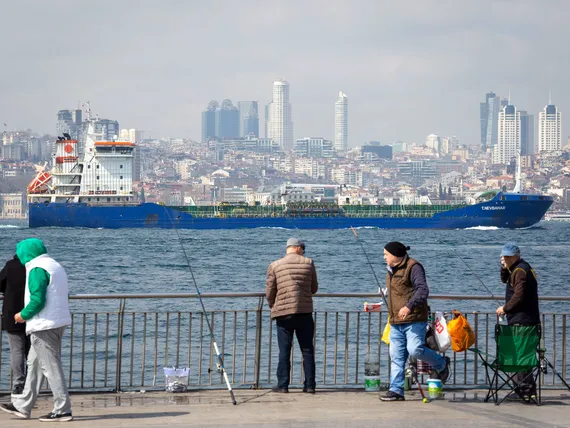 Energiakriisi on jo ”ainakin yhtä paha” kuin 2022 – Asiantuntijat tyrmäävät bensaveron alentamisen, oikeasti vaihtoehtoja on vain yksi