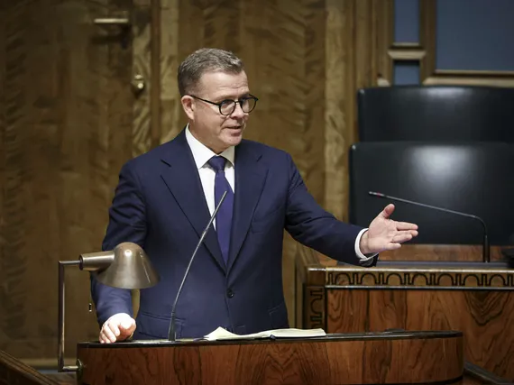Ministerin sanat työttömistä kuohuttavat – Petteri Orpo jyrähtää vasemmistolle: ”Te olette täysin vieraantuneita maailmasta”