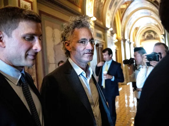 Pörssiraketti Palantir julkaisi manifestin: Raottaa vaarallista tulevaisuutta