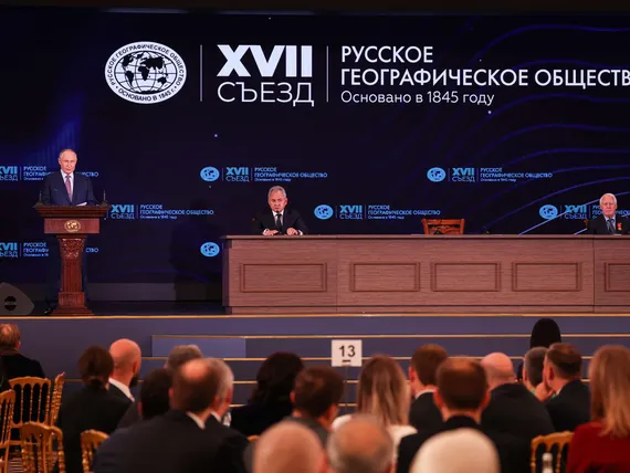 Kiinan öljy-yhtiöt reagoivat ja Venäjän pörssi otti osumaa – Putin kommentoi ”vakavaa” tilannetta