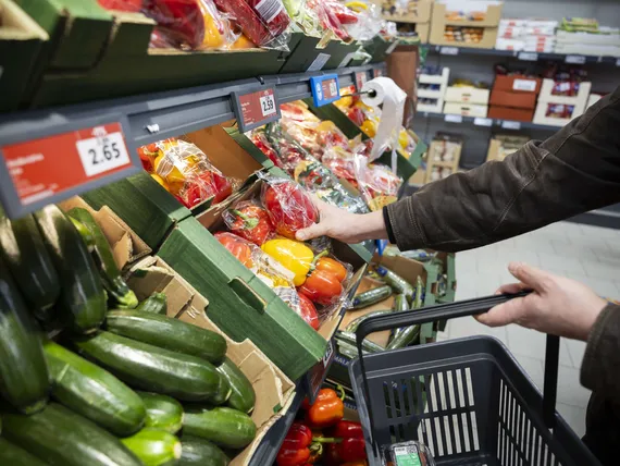 Lidl aloitti poikkeukselliset toimet – Hintašokki voi näkyä Suomessakin