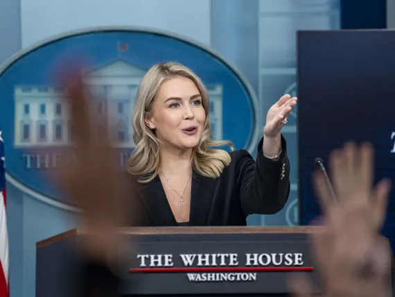 Valkoisesta talosta leviää nyt täysin ristiriitaista tietoa – Iranista tiukka viesti