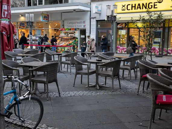 Ajatuspaja varoittaa viidestä vielä energiakriisiäkin pahemmasta uhasta – Tekoäly, Donald Trump ja velka nousevat esiin