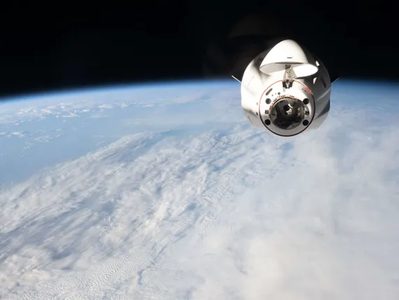 Historian kirjat uusiksi – Tässä kaikki olennainen SpaceX:n listautumisesta