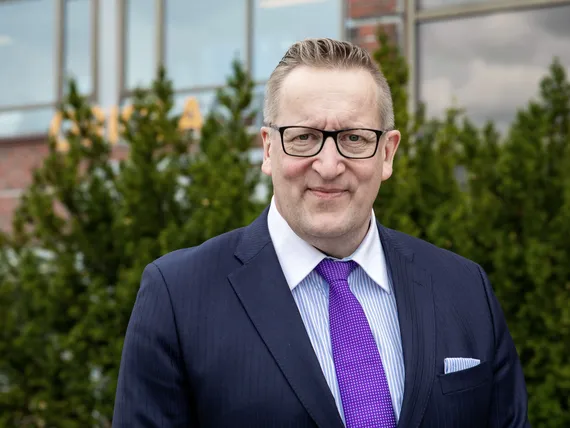 Patrian toimitusjohtaja vaihtuu välittömästi – Yhden päivän yhtiökokouksen jälkeen