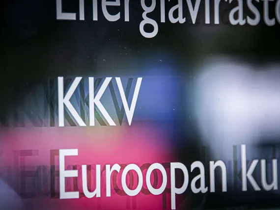 Viranomainen jyrähti: Valokuitunen jätti kertomatta kuluttajille oikeat hinnat