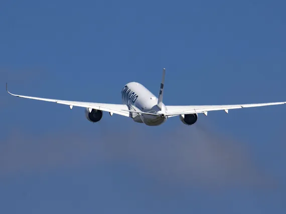 Viro antoi yöllä varoituksen: ”Tämä ei ole harjoitus” – Finnairin lento kääntyi takaisin