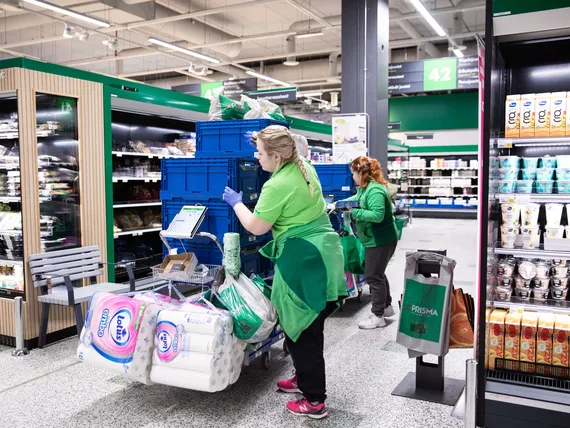 Miksi ruoan verkkokauppatilauksia saa vieläkin odottaa viikon? ”Olemme  tehneet hartiavoimin töitä” | Kauppalehti