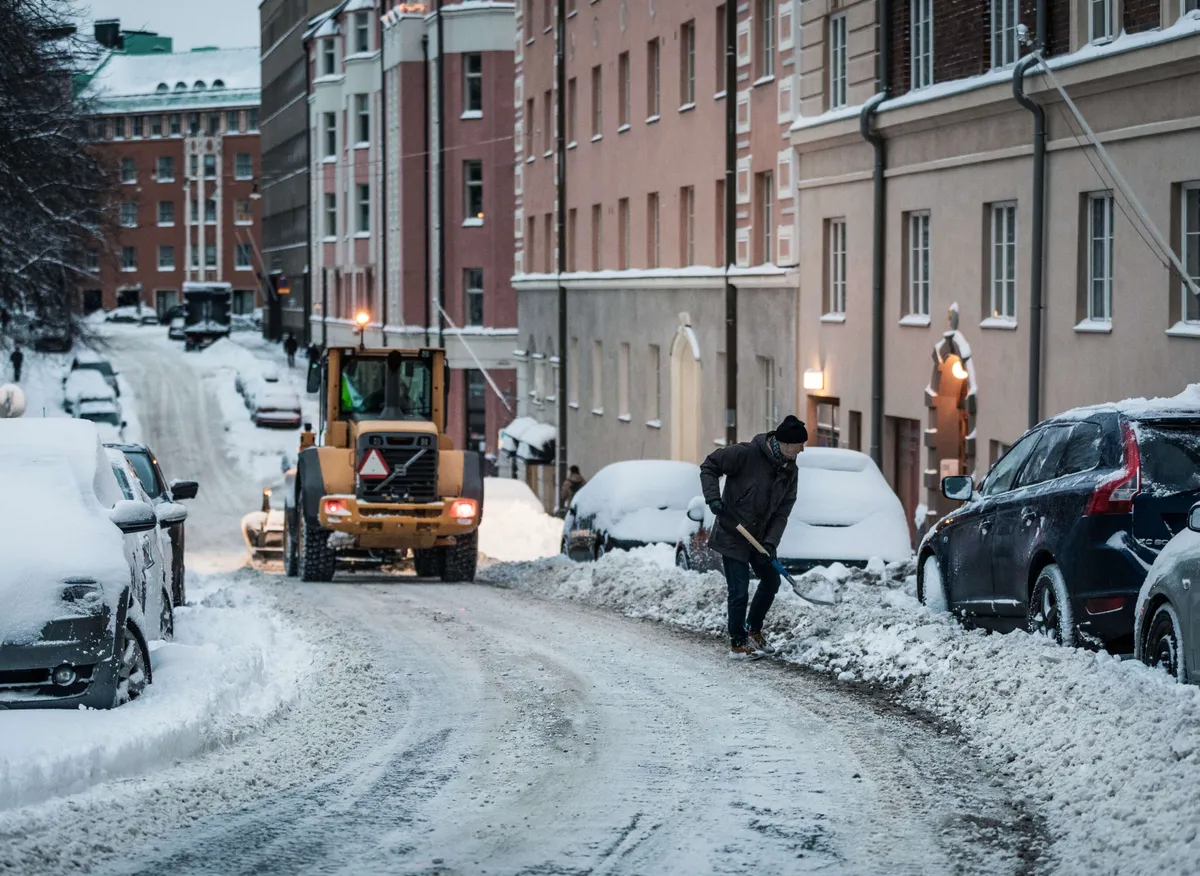 Jos lumitilanne pahenee, Helsingille voi tulla kymmenen miljoonan euron  lisälasku - ja huomenna sataa taas | Talouselämä
