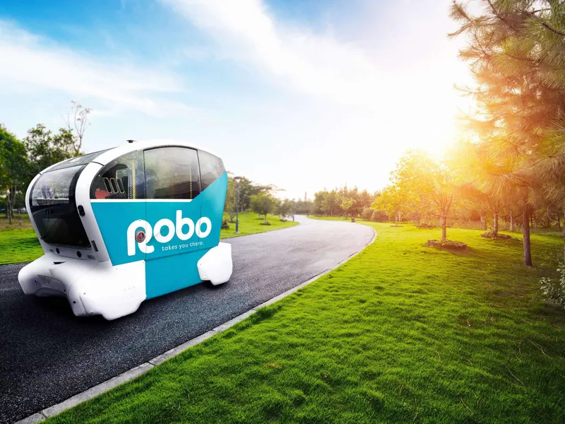 Roboride-yhtiö kehittää palvelua, jossa kevyt, sähkökäyttöinen ja kuljettajaton ajoneuvo liikennöi muutaman kilometrin mittaisilla matkoilla.