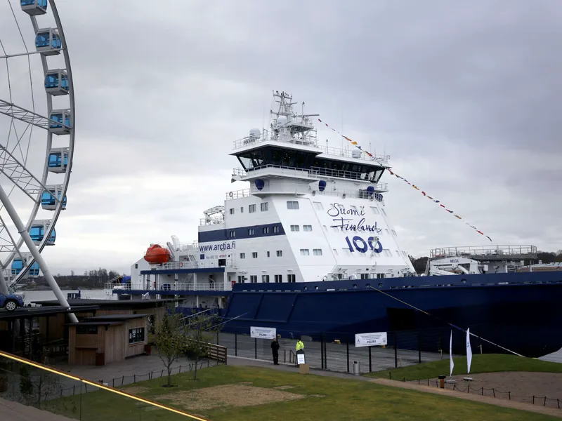 Edes Suomen valtiolle toimitettu jäänmurtaja Polaris ei pelastanut telakkayhtiön taloutta vuotta 2016. Tappiot
                              vain kasvoivat hirmuisesti.
