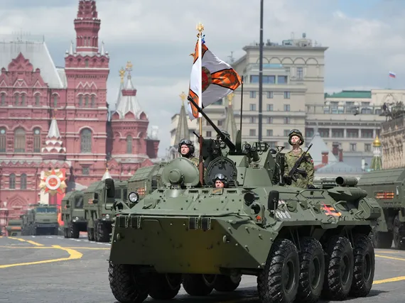 Venäjä uhkaa yllättää Naton housut kintuissa, varoittaa tutkija – Sotilaallinen riski myös Suomelle