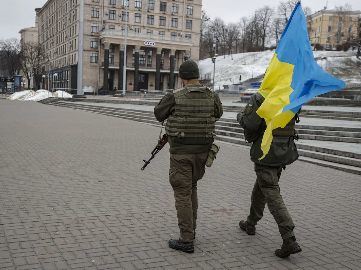 В украине запретили русский язык. Украинское начало. Российская армия на украине. Украинское начало. Ато 2014.