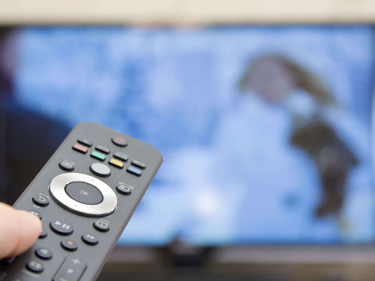 Verkkoyhtiöltä varoitus tv-katsojille: Näin ”radiokeli” voi pilata ...